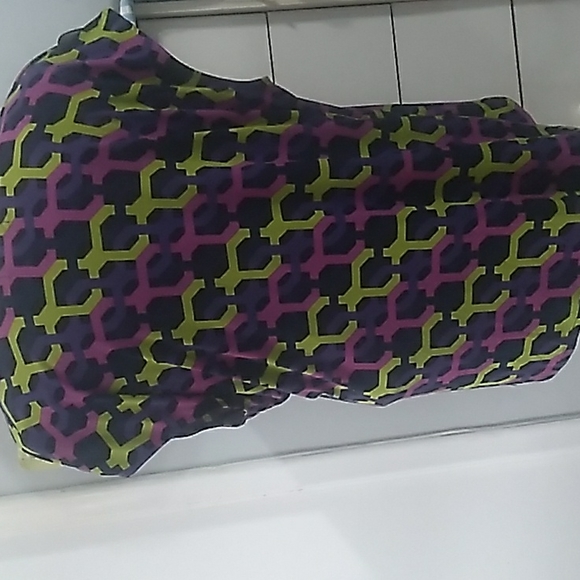 Liz Claiborne wrap top - Picture 4 of 5